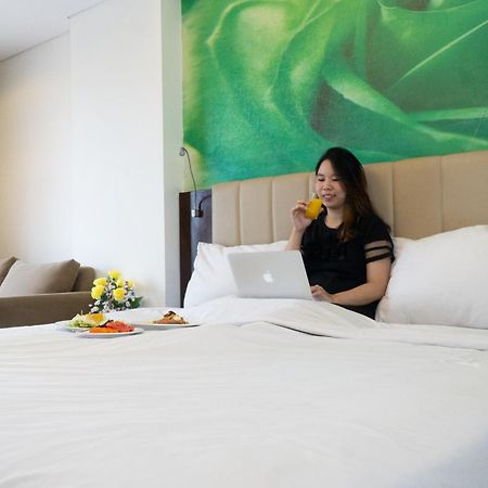 Primebiz Cikarang Hotel Exterior photo