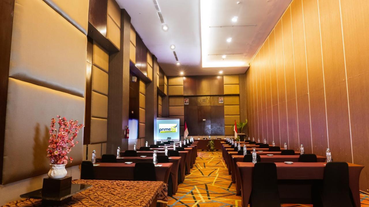 Primebiz Cikarang Hotel Exterior photo